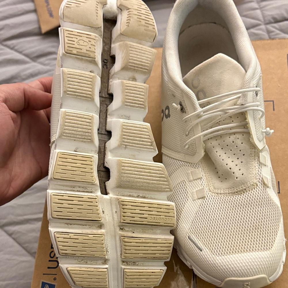 On Running Men's Sneakers in Cream/White - Picture 5 of 9